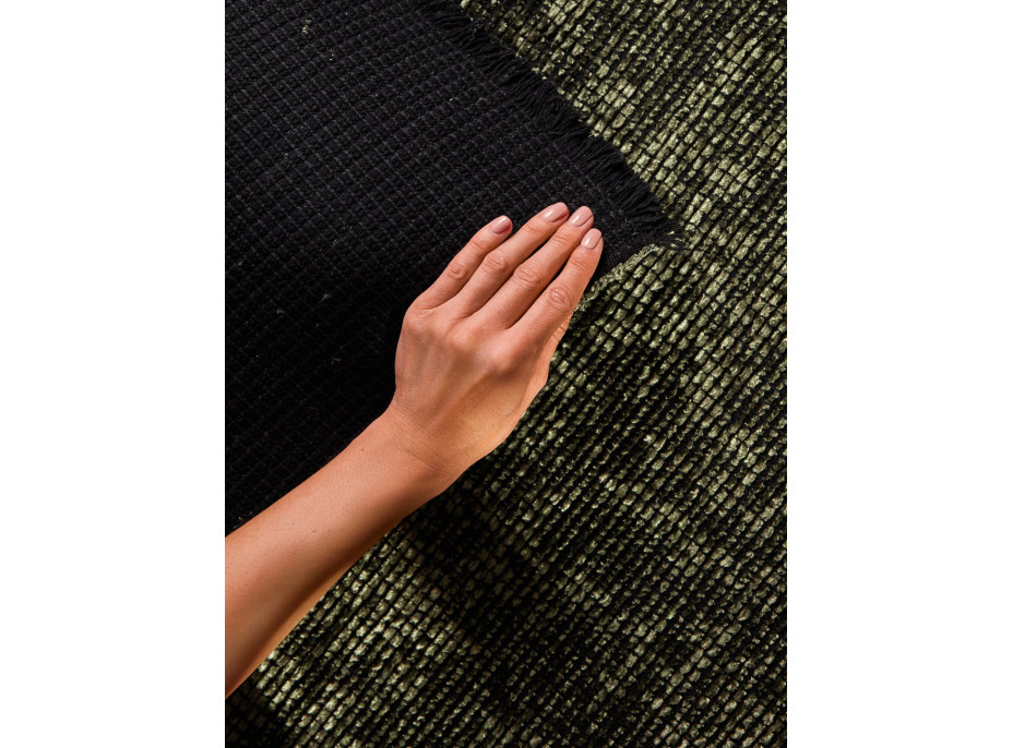 Behúň Brilliance Prisma 106313 Green z kolekcie Elle