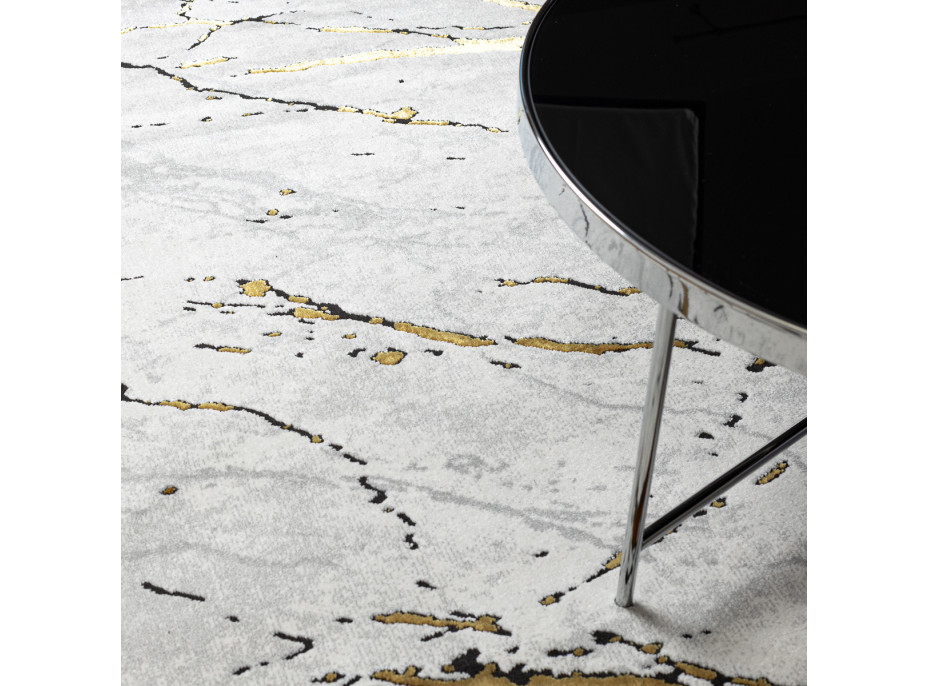 Kusový koberec Allure 1963 white/gold