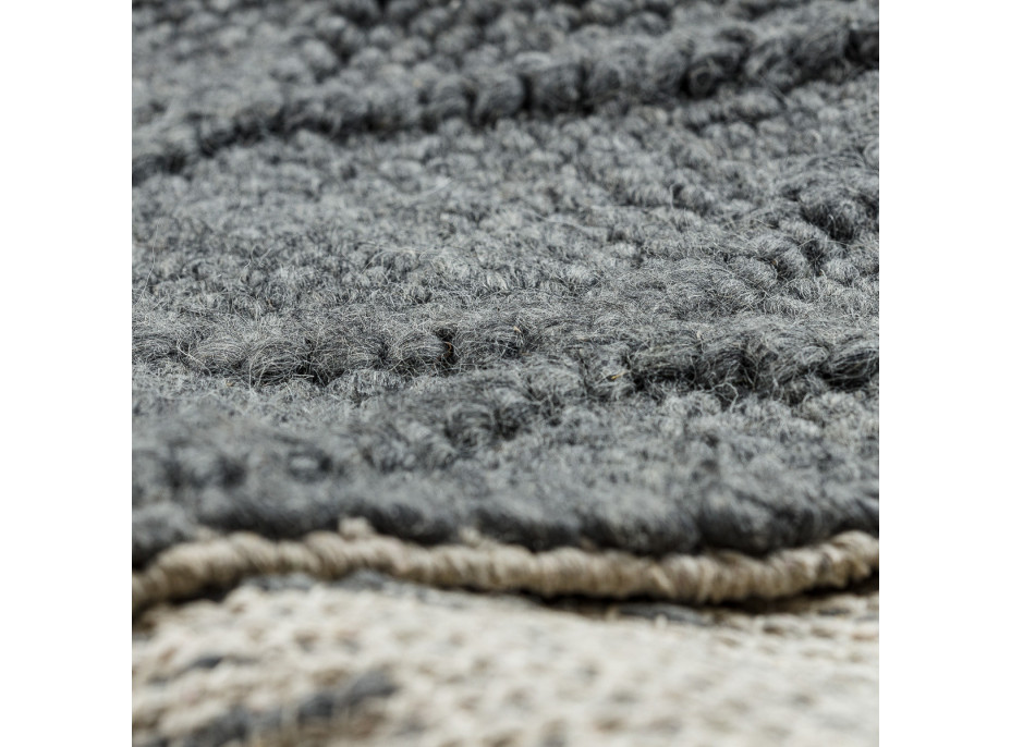 Kusový koberec Tahar 99001K antra