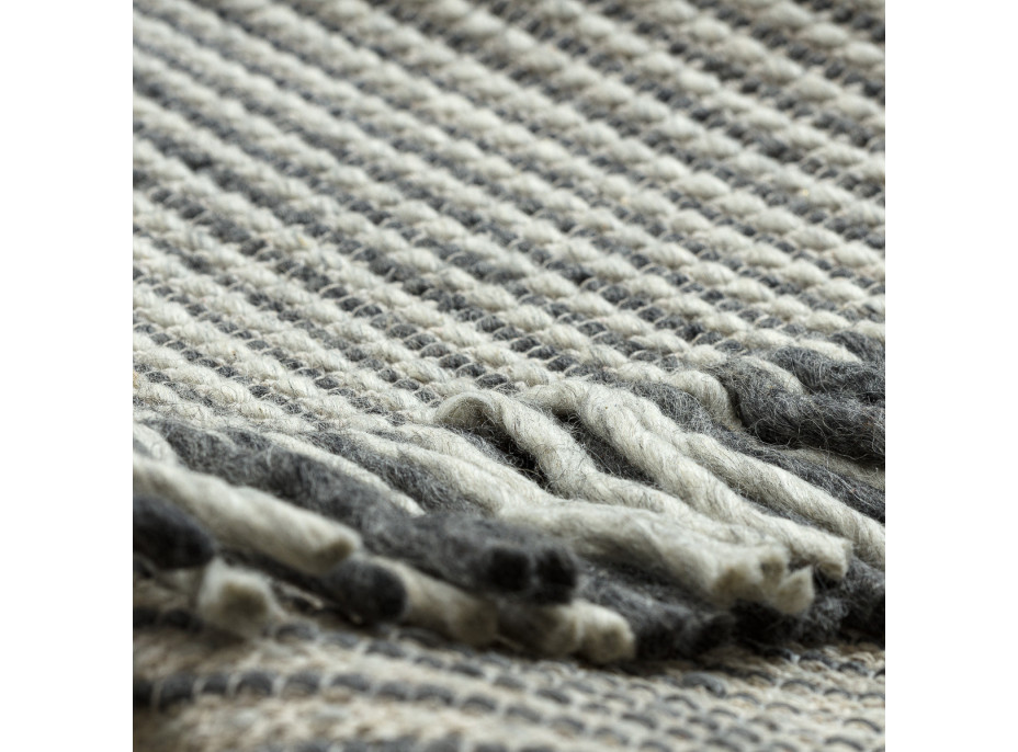 Kusový koberec Tahar 99003F cream/grey