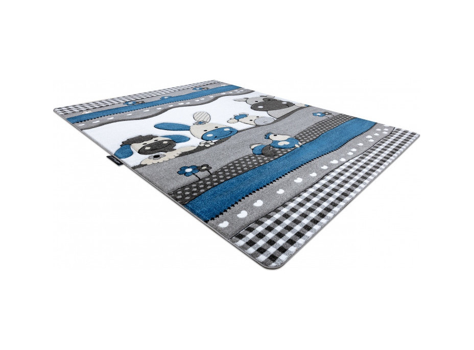 Detský kusový koberec Petit Farm animals blue, 120x170 cm