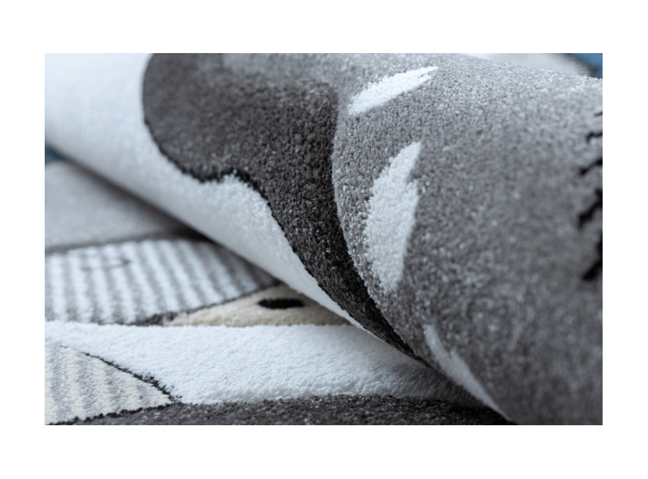 Detský kusový koberec Petit Farm animals blue, 120x170 cm