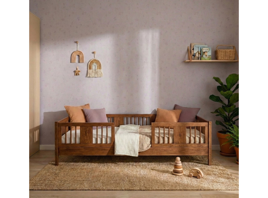 Detská posteľ z masívu borovice LUNA 10 - 200x90 cm