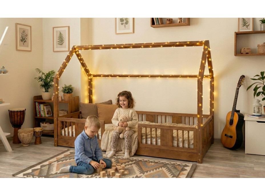 Detská domčeková Montessori posteľ z masívu borovice LUNA L - 160x80 cm