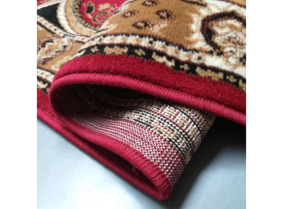 Behúň Bayan - červený, 100x150 cm