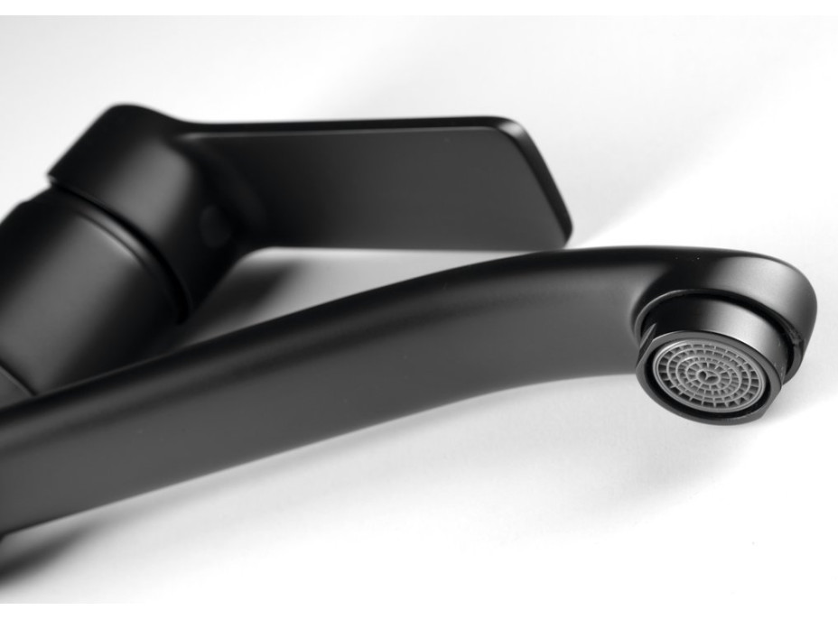 Aqualine SINTRA umývadlová batéria s otočnou hubicou, čierna mat SX001B