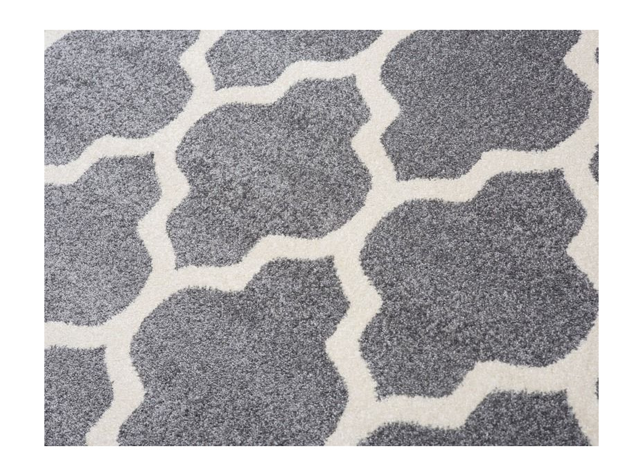 Kusový koberec Maroko - 082 - sivý