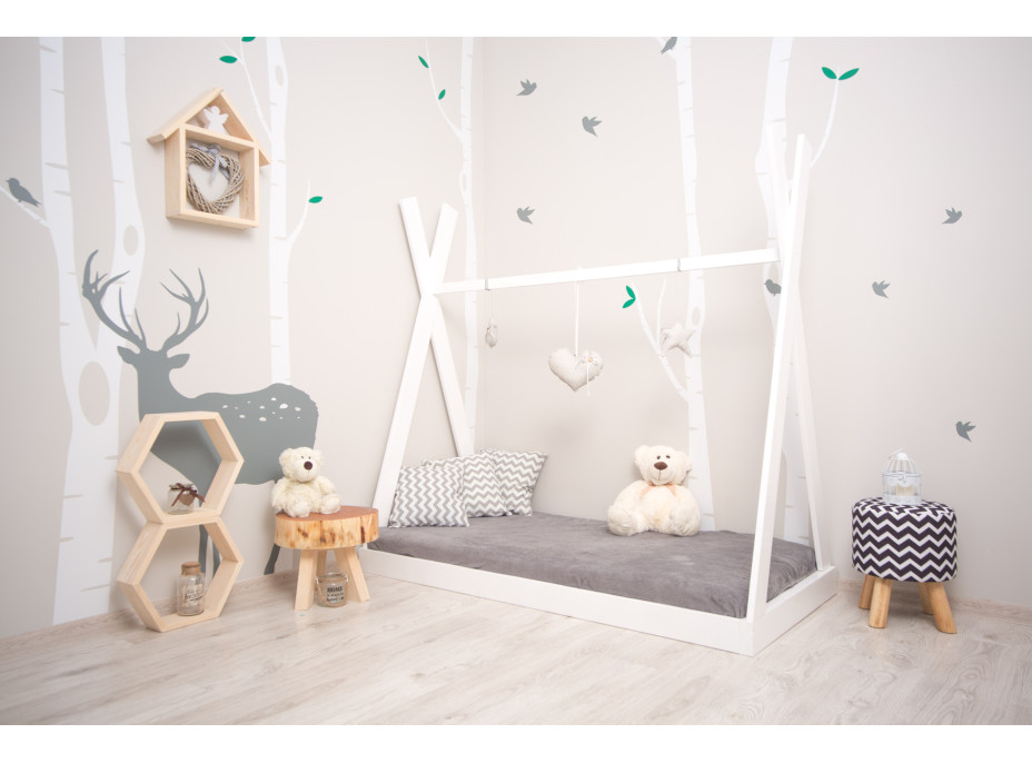 Detská posteľ z masívu DOMČEK típí APACHE 120x60 cm