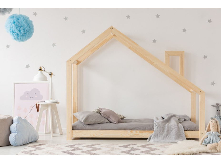 Detská posteľ z masívu DOMČEK s komínom 200x120 cm