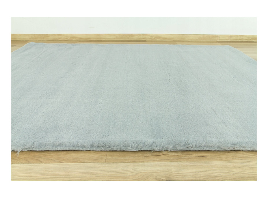 Kusový koberec CHRISTIANIA - svetlo šedý - imitácia králičie kožušiny