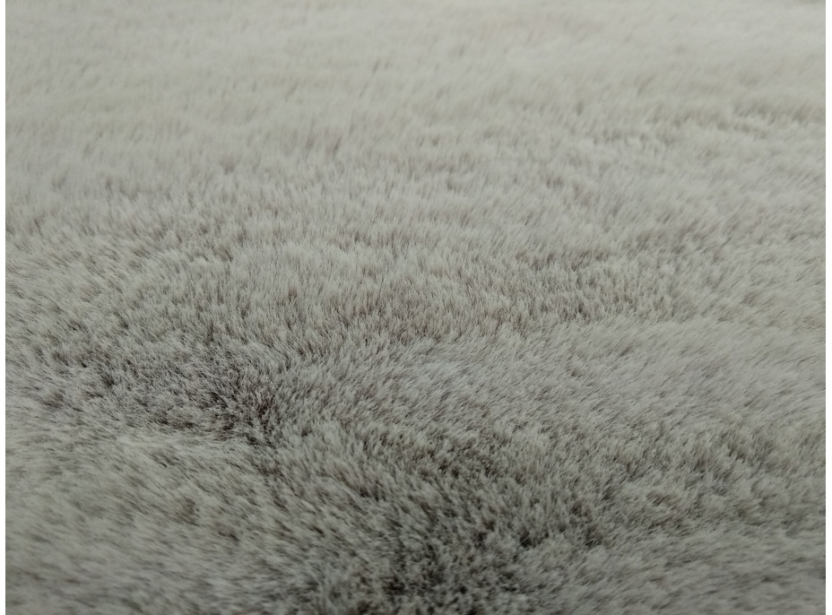 Kusový koberec CHRISTIANIA - taupe - imitace králičí kožešiny