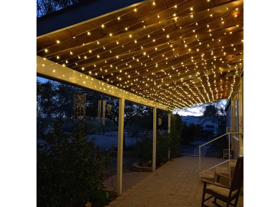Vianočný svietiaci 300 LED záves 3x3m