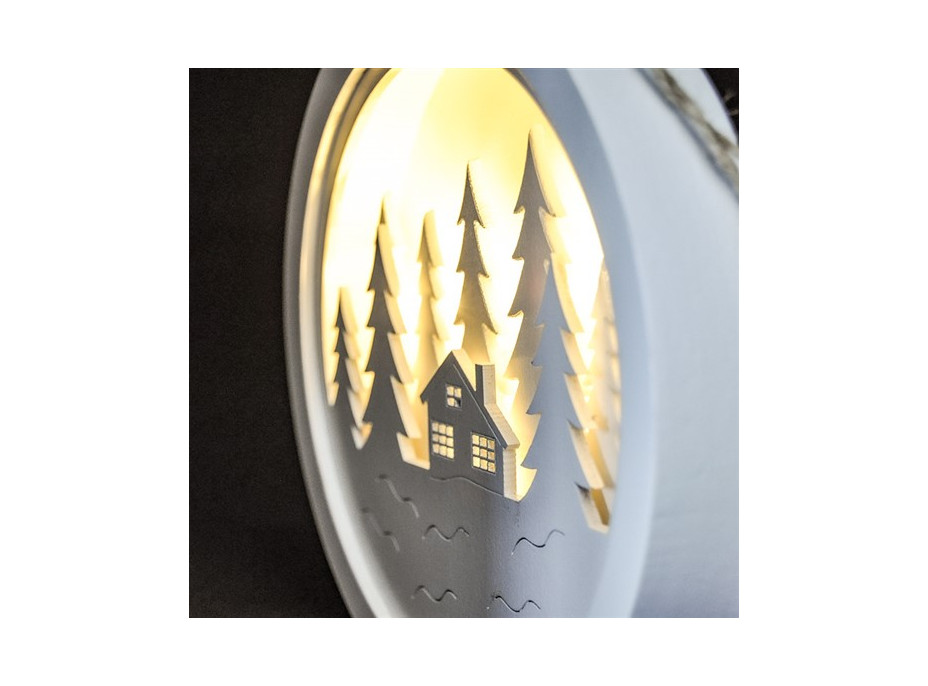 Dekoračné LED medailónik - chatka v lese - drevený
