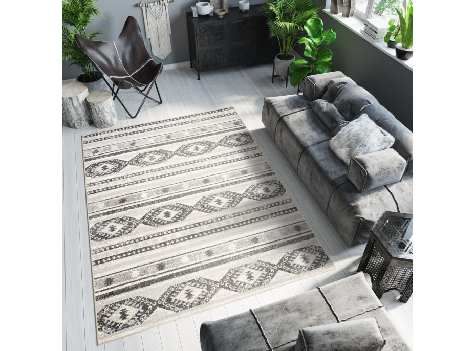 Kusový koberec ETHNIC krémový - typ D