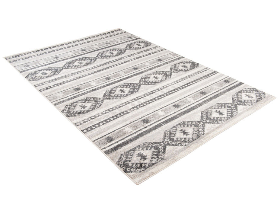 Kusový koberec ETHNIC krémový - typ D