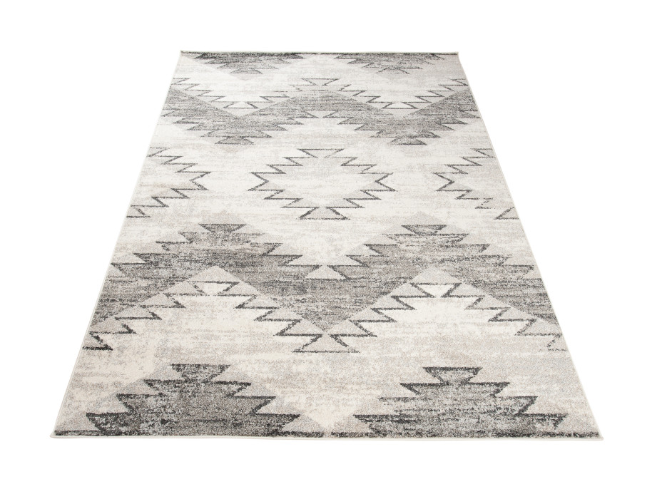 Kusový koberec ETHNIC krémový - typ F