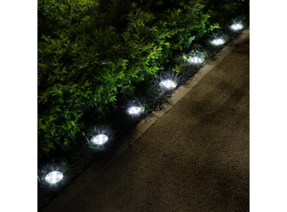 Záhradná LED solárna lampa do zeme 11,6x13 cm - strieborná
