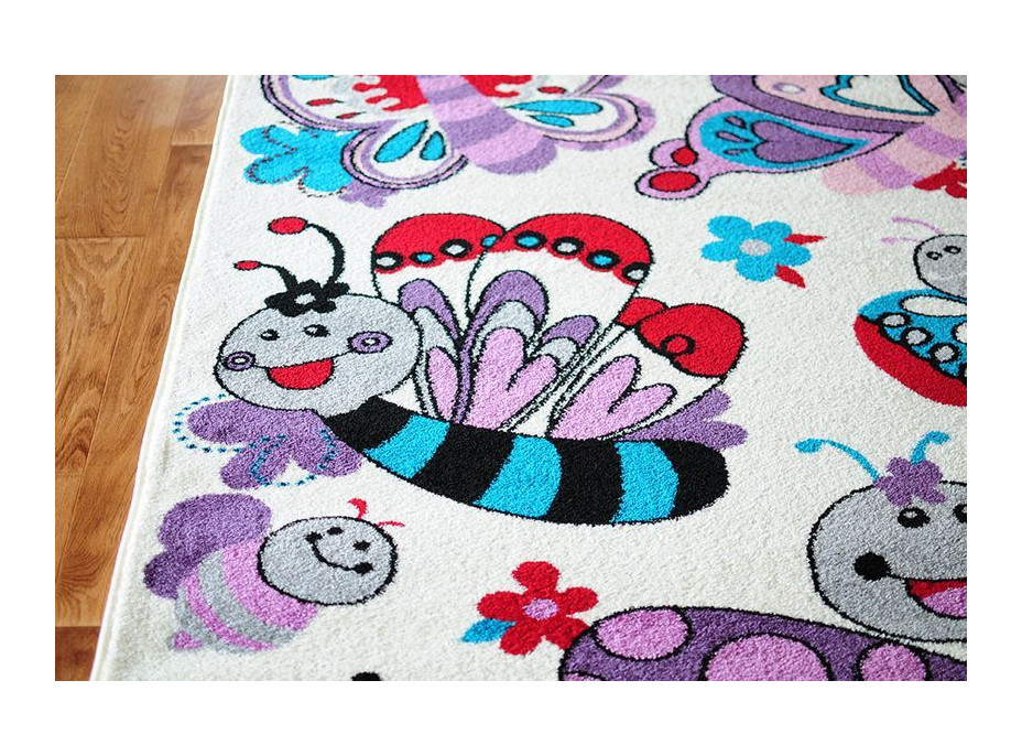 Detský koberec Motýlí - krémový
