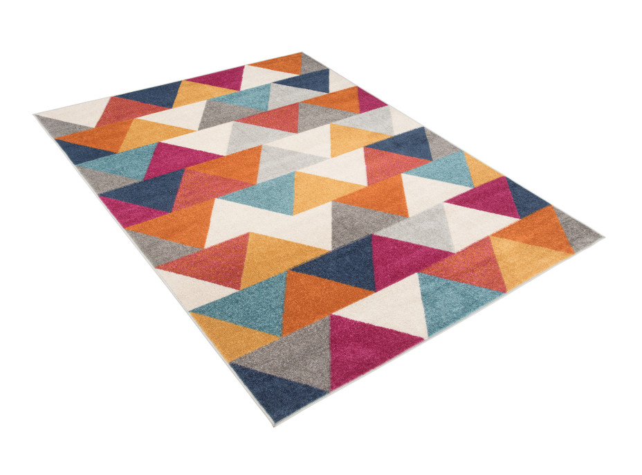 Kusový koberec AZUR trojuholníky typ D - šedý/biely/červený/modrý