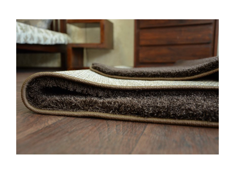 SKLADOM: Kusový koberec SHAGGY MINI - hnedý - 200x290 cm