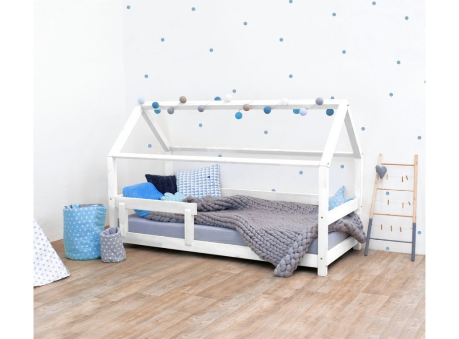 Detská Domčekové posteľ z masívu 160x80 cm TEREZA sa zábranami