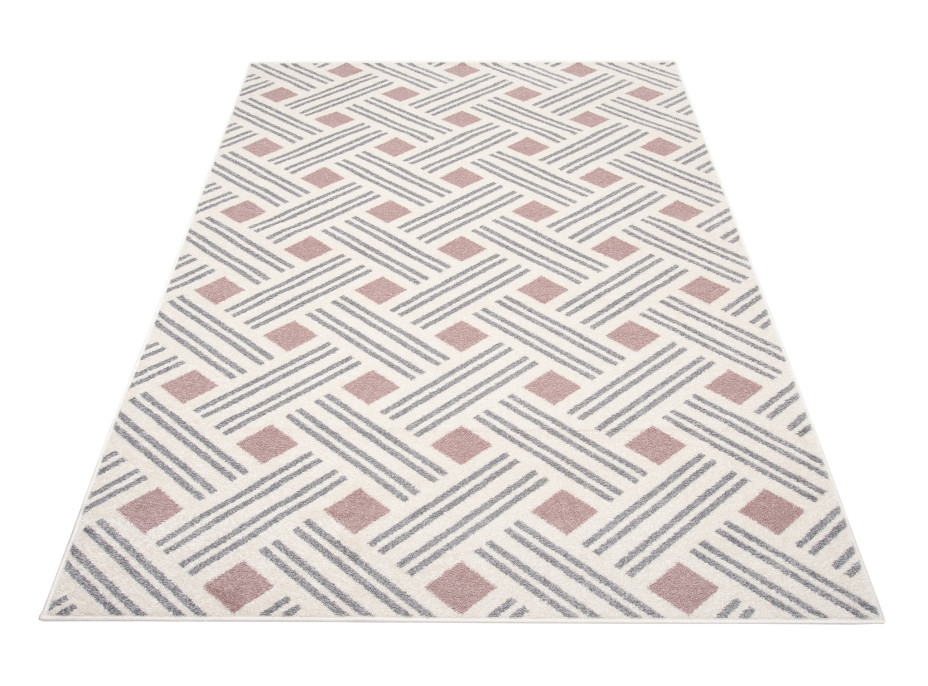 Kusový koberec FIKA Pie - krémovo-ružový