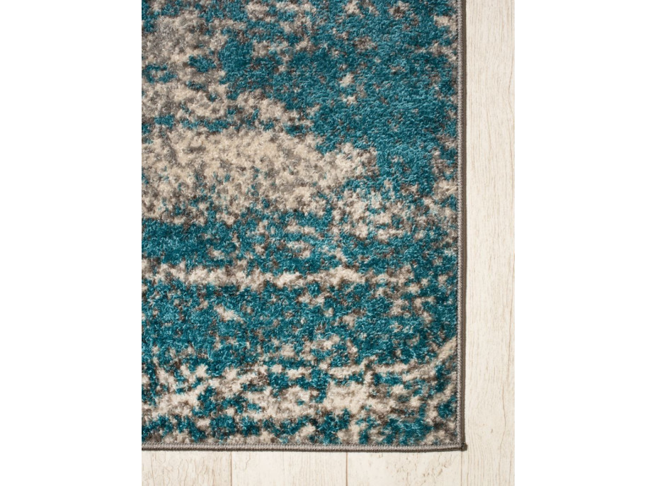 Moderný kusový koberec SPRING Senna - svetlo modrý