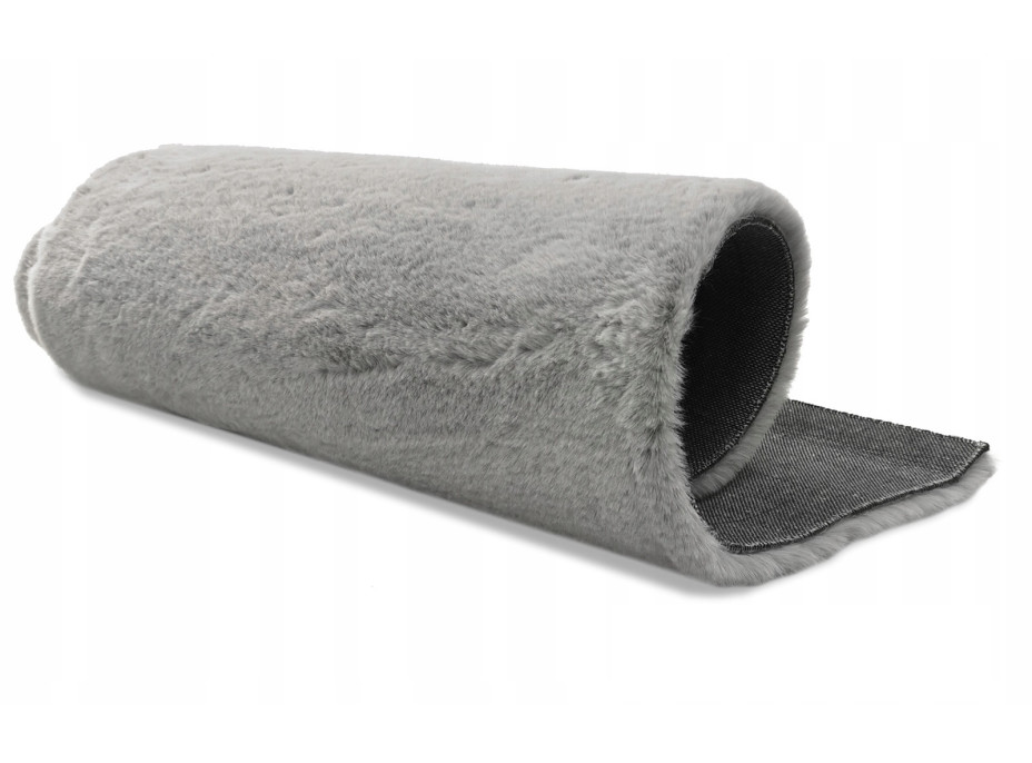 Kusový koberec CHRISTIANIA - svetlo šedý - imitácia králičie kožušiny