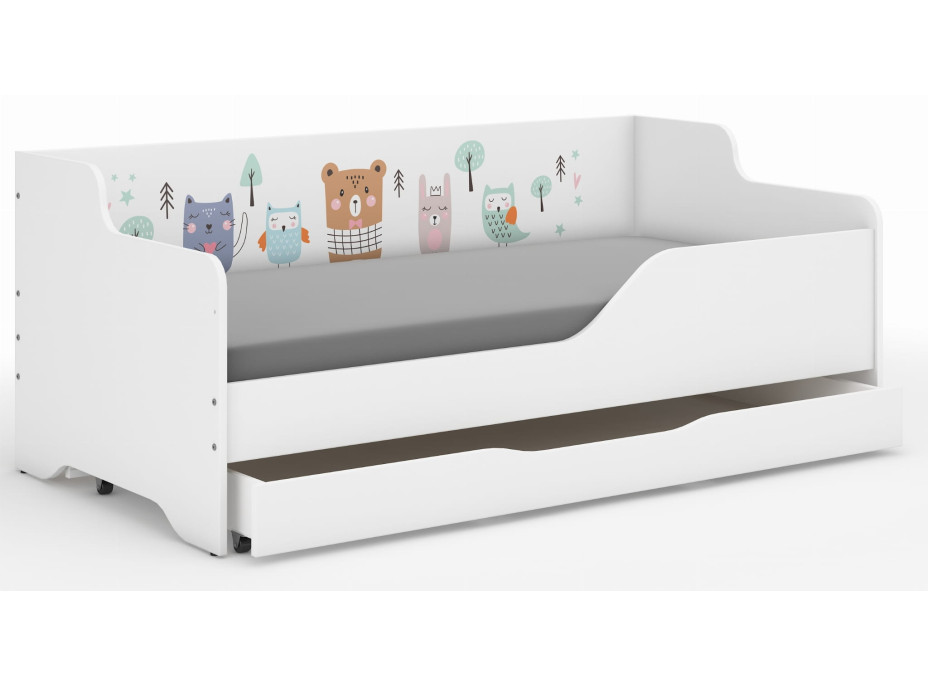 Detská posteľ LOLA - SPIACI LES 160x80 cm - grafika na bočnici