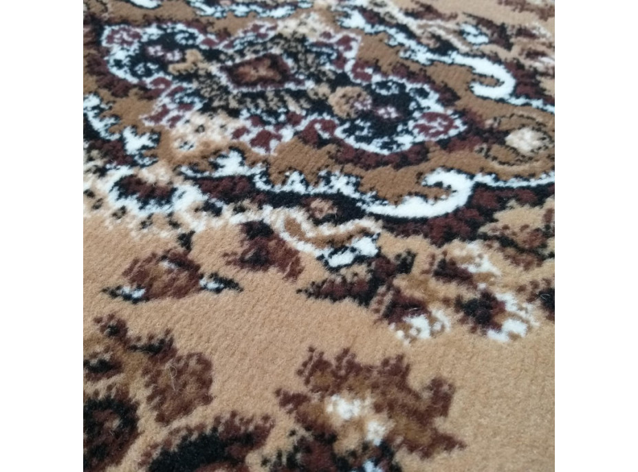 Kusový koberec ALPHA Dubai - hnědý