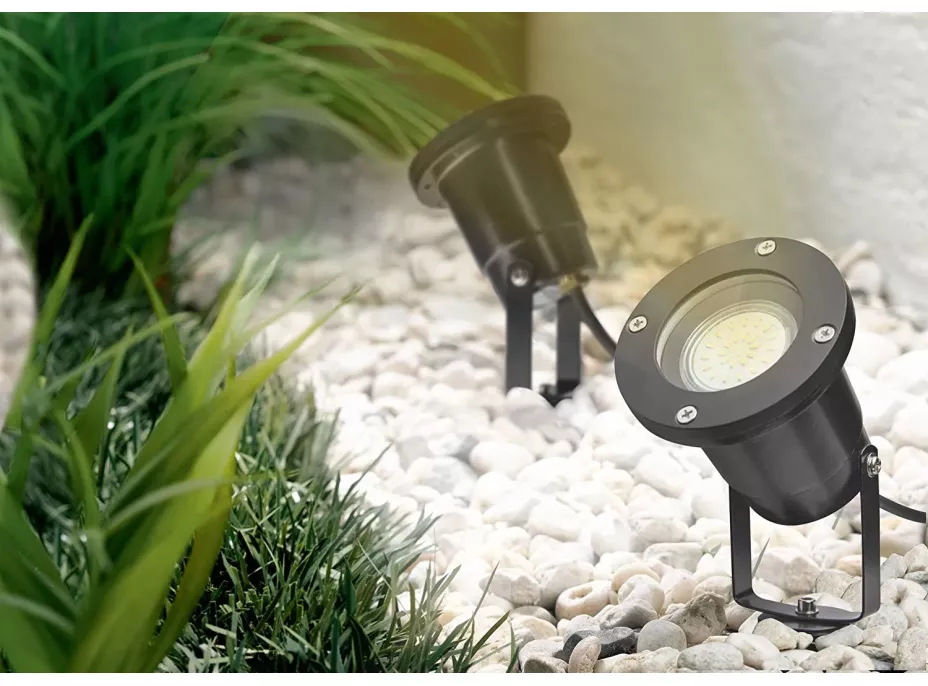 Záhradná reflektorová lampa SPOT - GU10 - IP65 - čierna