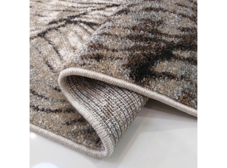 Kusový koberec PANNE wood - odstíny hnědé
