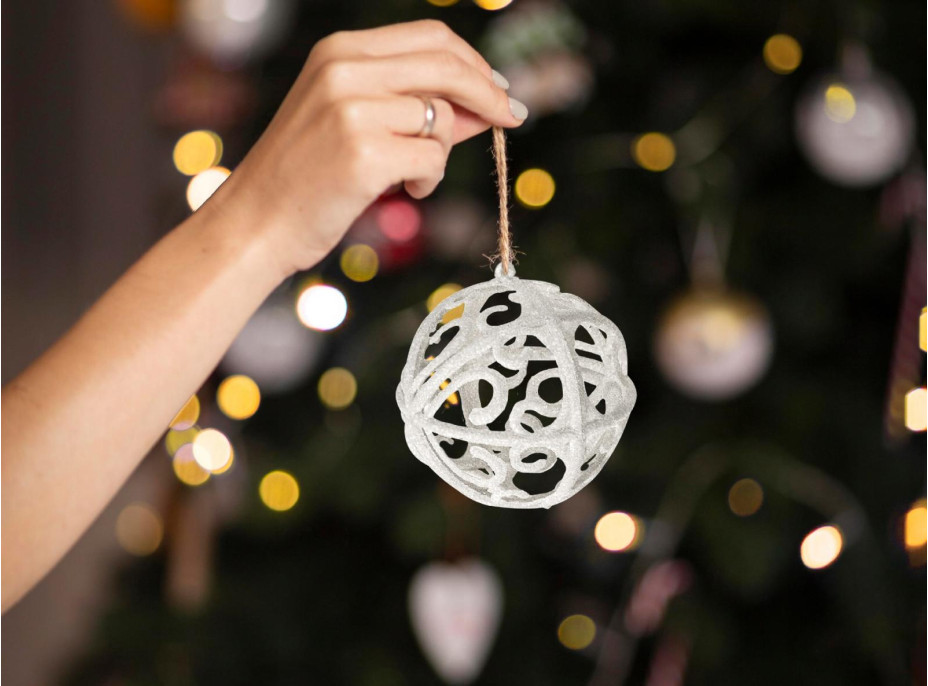 Vianočné závesné banky na stromček - priehľadné pletence - 6 ks - biele
