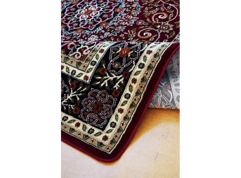 Kusový koberec Anatólia 5858 B (Red)