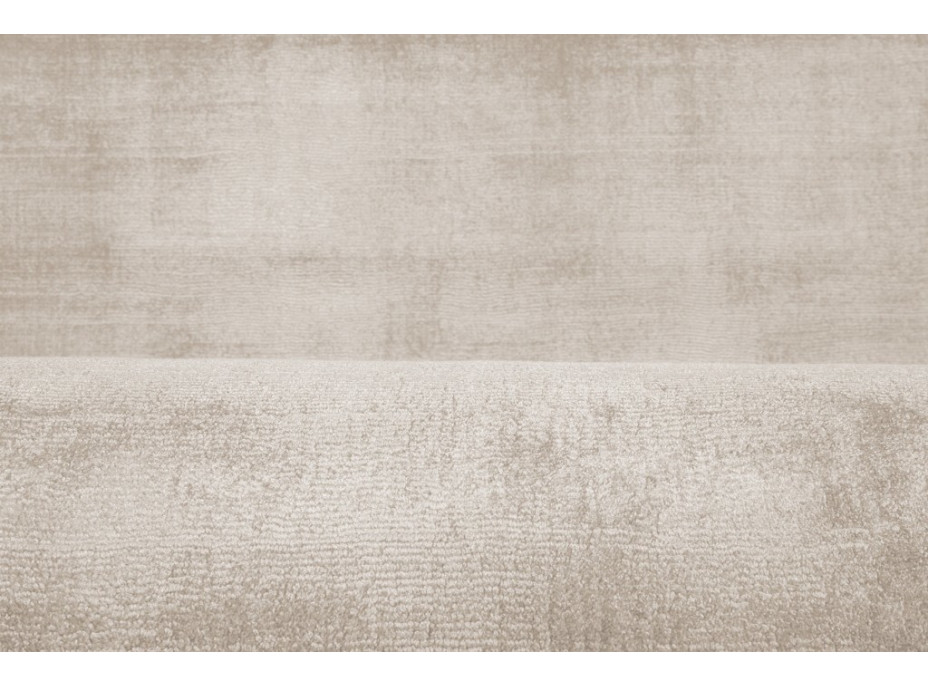 Ručne tkaný kusový koberec Maori 220 Ivory