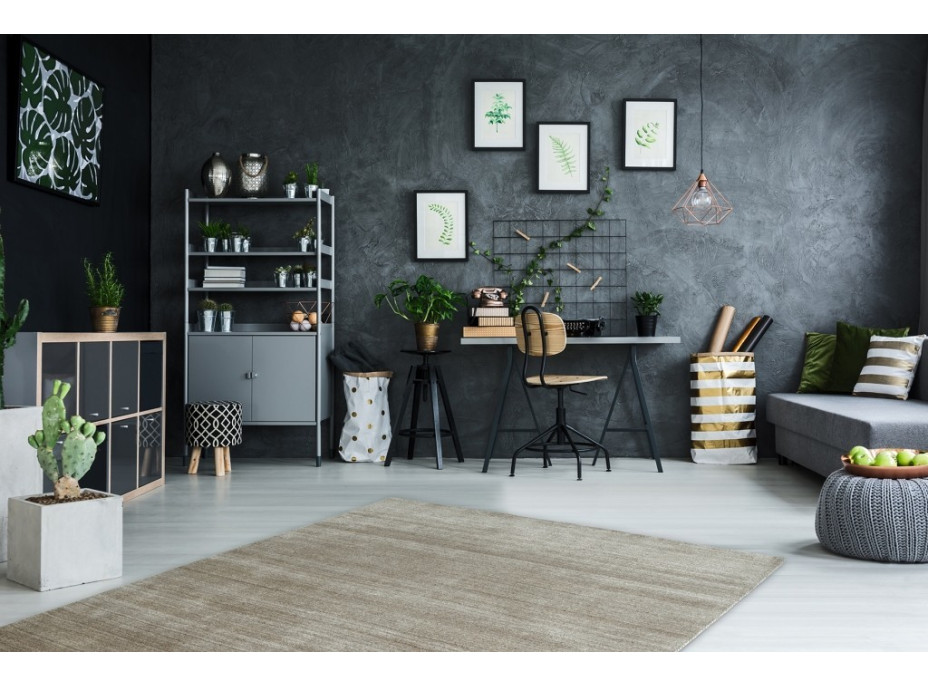 Ručne tkaný kusový koberec Legend of Obsession 330 Sand