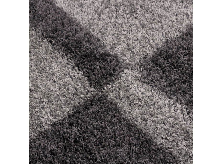 Kusový koberec Gala 2505 grey