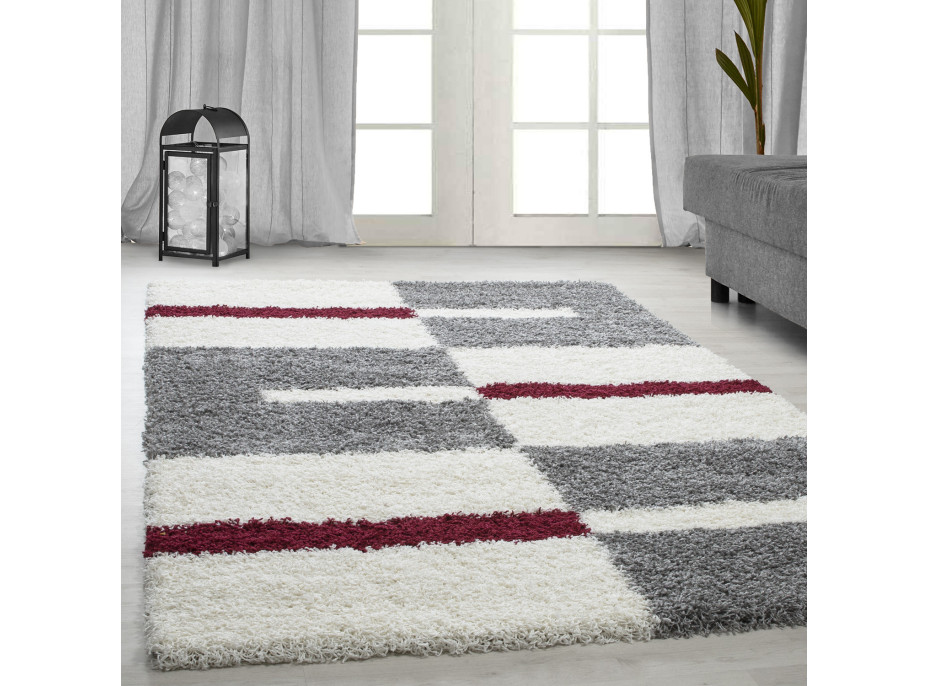 Kusový koberec Gala 2505 red