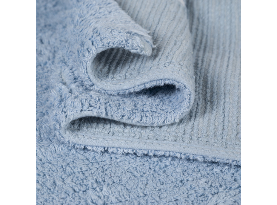 Ručne tkaný kusový koberec Polka Dots Blue-White