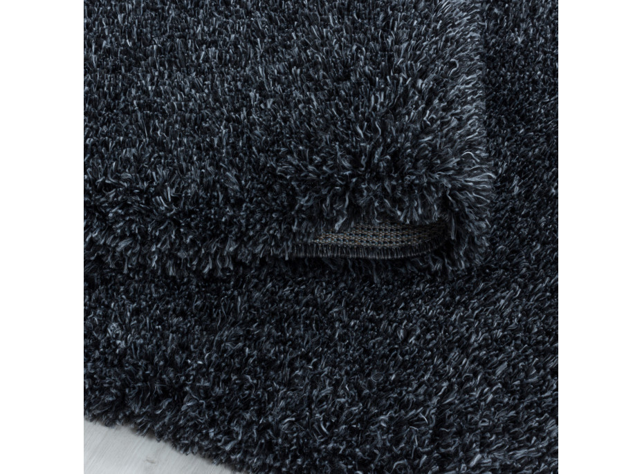 Kusový koberec Fluffy Shaggy 3500 anthrazit