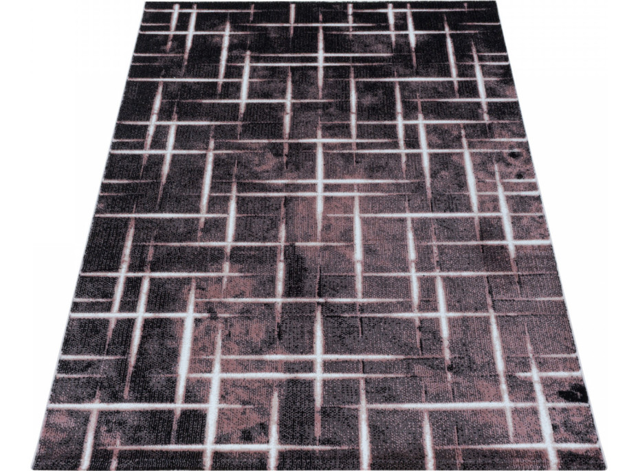 Kusový koberec Costa 3521 pink