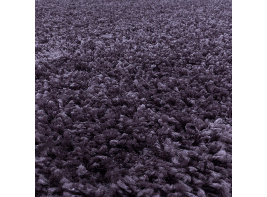 Kusový koberec Sydney Shaggy 3000 violett circle