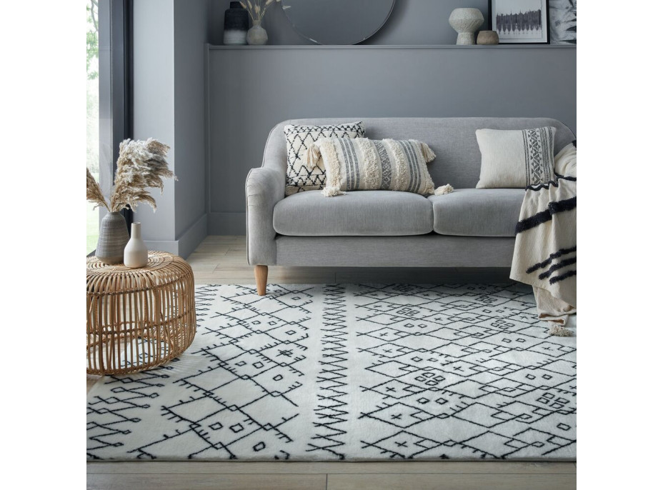 Kusový koberec Furber Adil Fur Berber Ivory/Black