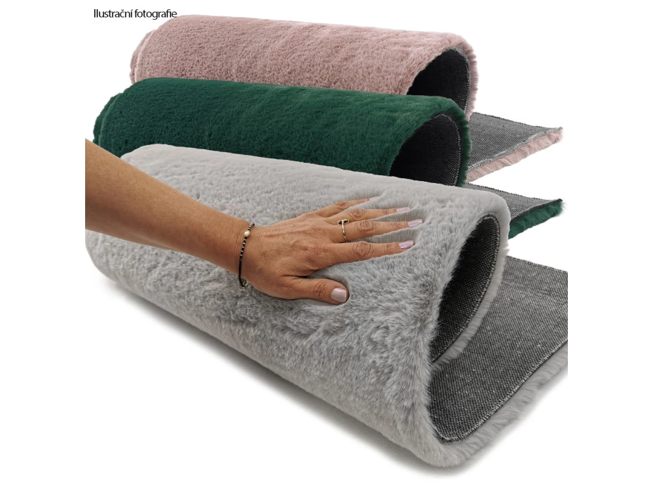 Kusový koberec CHRISTIANIA - tmavomodrý