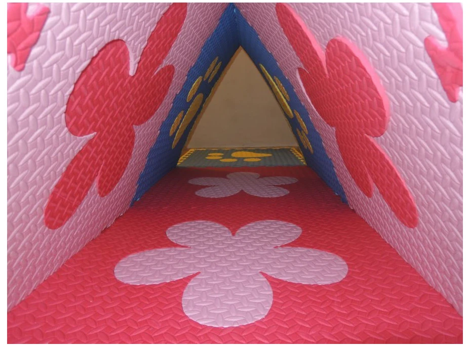 Penový BABY koberec s okrajmi - ružová, červená