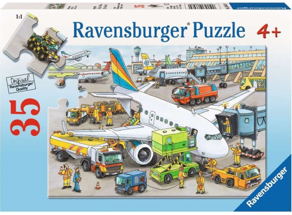 RAVENSBURGER Puzzle Rušné letisko 35 dielikov