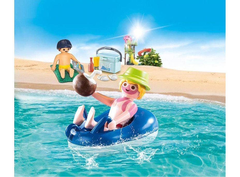 PLAYMOBIL® Family Fun 70112 Dovolenkár s plávacím kruhom