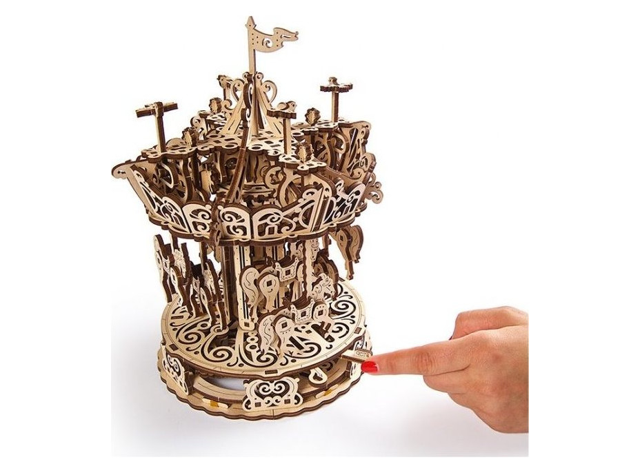 UGEARS 3D puzzle Kolotoč 305 dielikov