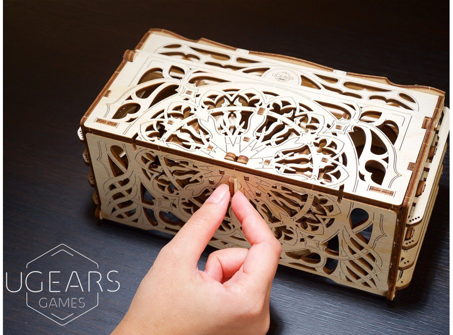 UGEARS 3D puzzle Kartový stojan 77 dielikov