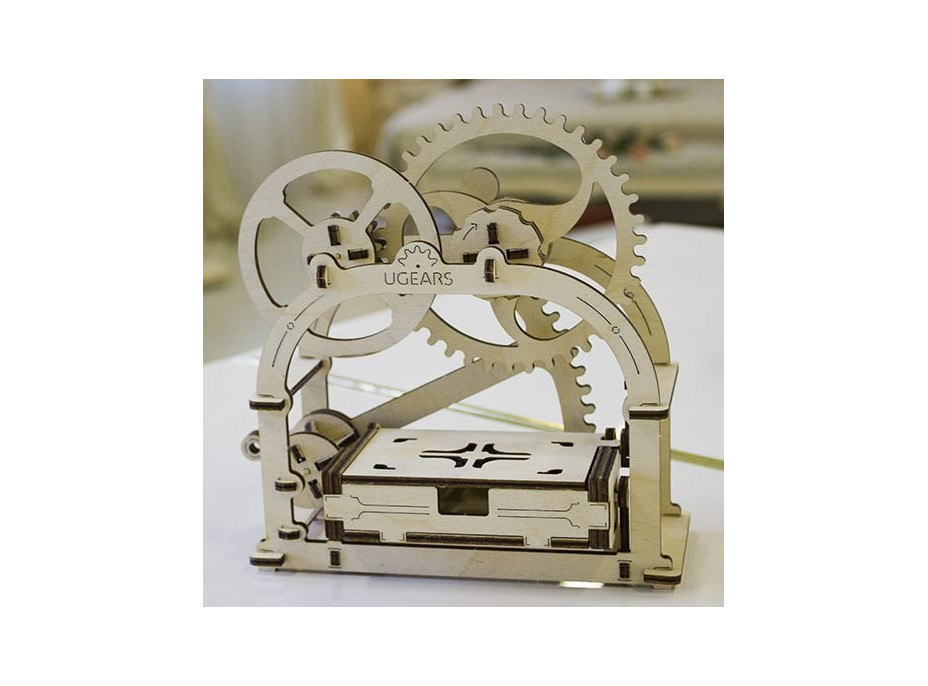 UGEARS 3D puzzle Mechanická krabička 61 dielikov